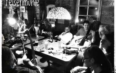 Session in der Felsenmühle